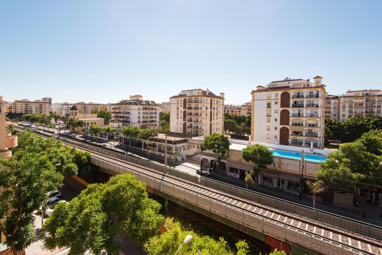 Boliches Center Apartment Next To The Beach, Parking, Pool & Terrace Фуэнхирола Экстерьер фото